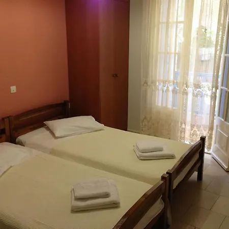 Konstantina Lejlighed Áyios Nikítas