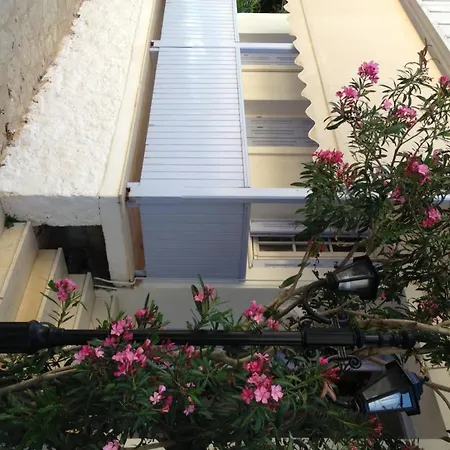 Konstantina Studios * Agios Nikitas