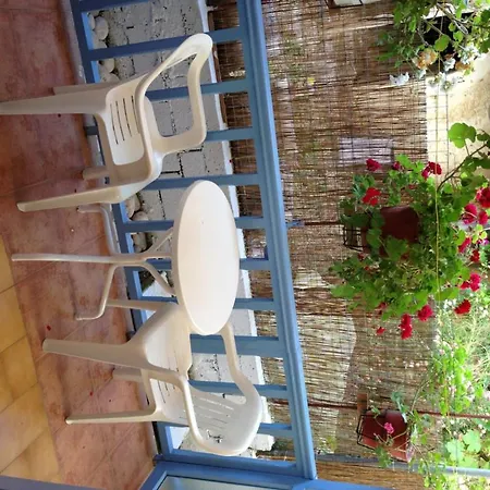 Konstantina Studios Agios Nikitas