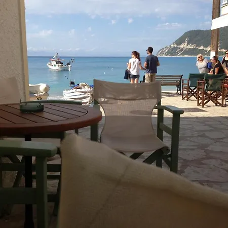 Konstantina Studios * Agios Nikitas